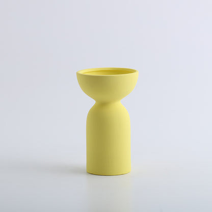 A ceramic vase decorative ornament