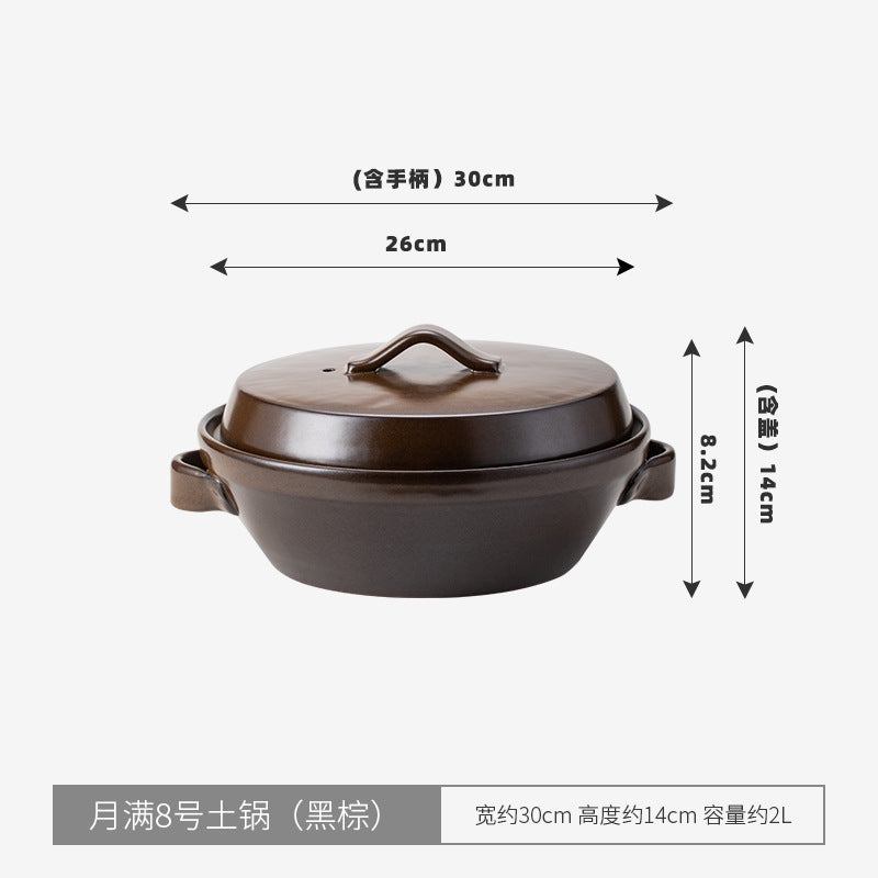 A clay soup pot