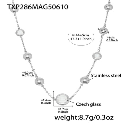 A necklace jewelry