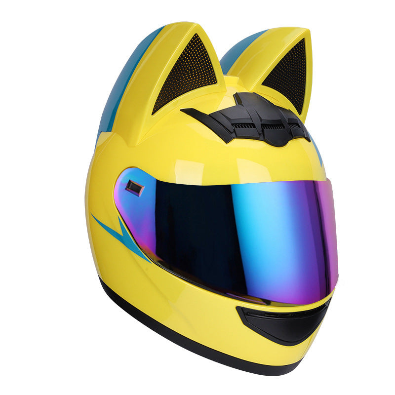 A locomotive helmet