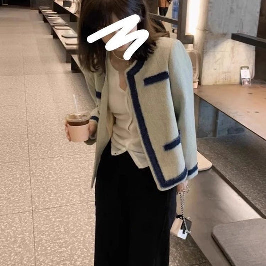 A lady's coat