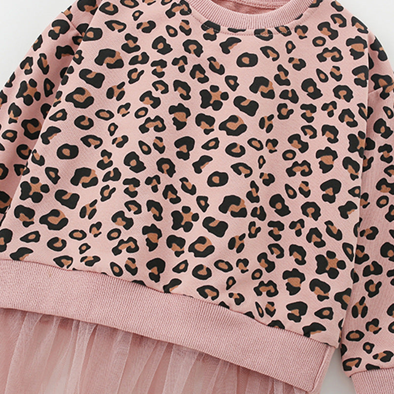 A children's and teenagers' sweater