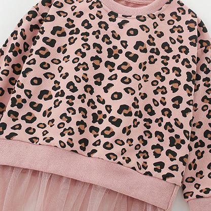 A children's and teenagers' sweater