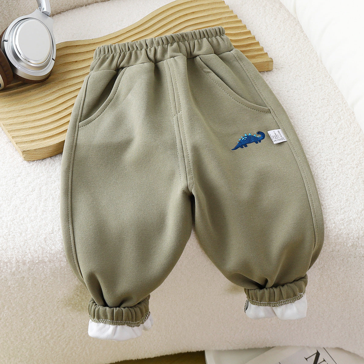 A children's pants