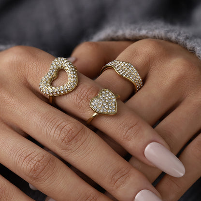 A European and American classic popular geometric full diamond ring temperament versatile love butterfly gold stacking does not fade ring woman