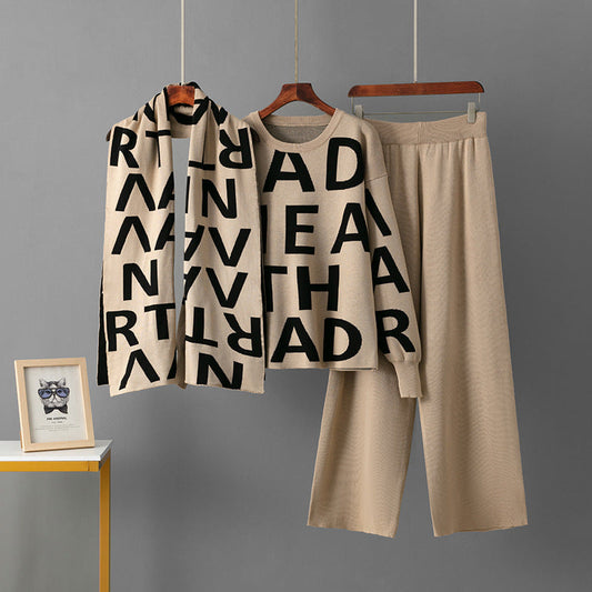 A women's set three-piece set