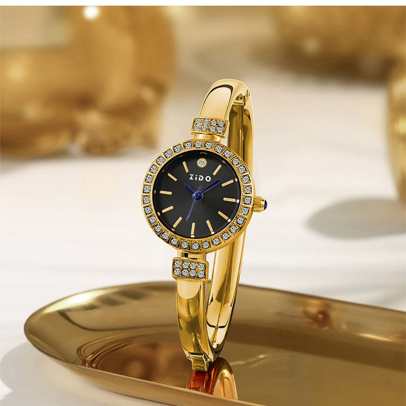 A light luxury diamond-encrusted women's watch, exquisite and compact, quartz watch