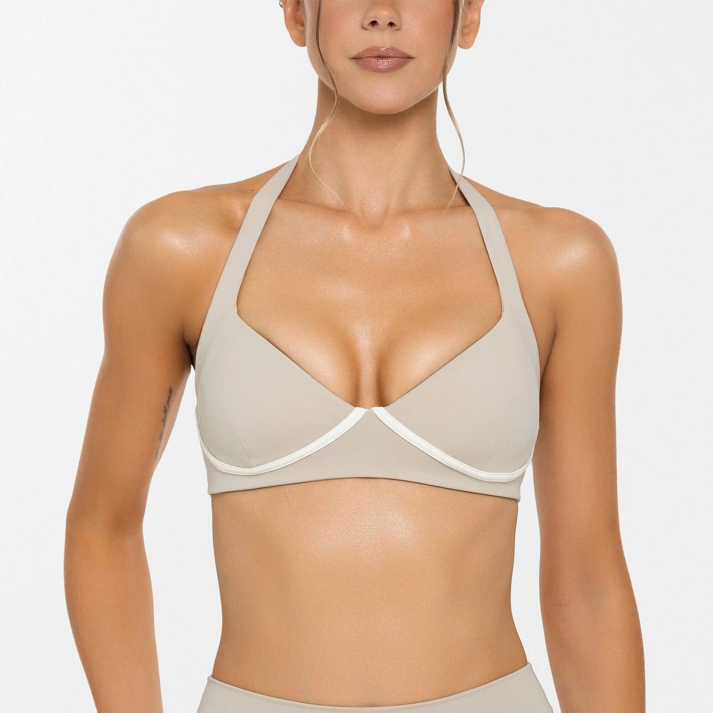 A new nude yoga jacket stand-up collar zipper fitness shaping waist short sports long sleeve cycling