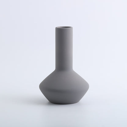 A ceramic vase decorative ornament