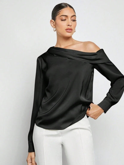 A women's long-sleeved top