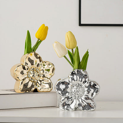 A flower ceramic vase ornament