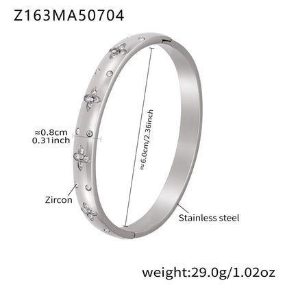 A bracelet jewelry