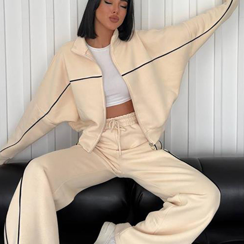 A long-sleeved sweater set