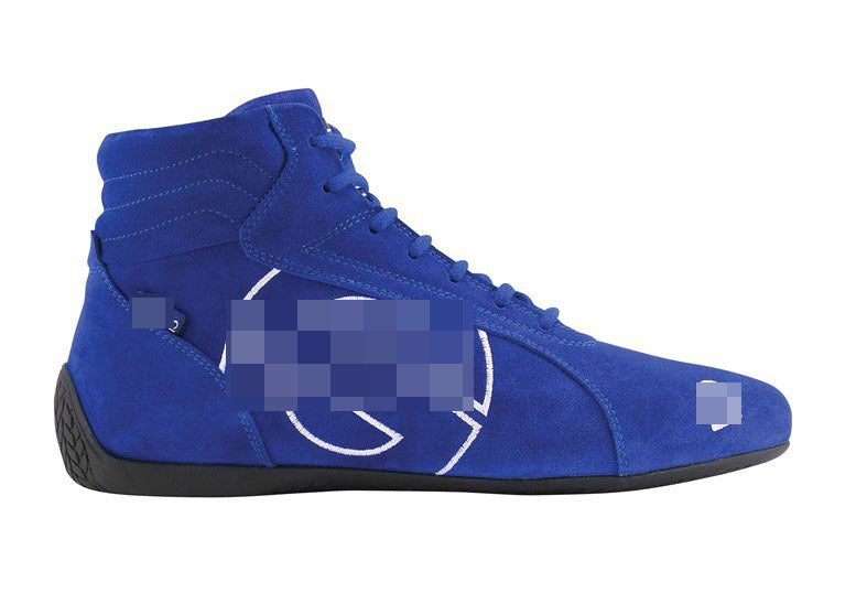 A racing shoe