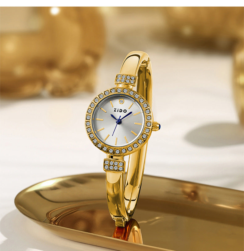 A light luxury diamond-encrusted women's watch, exquisite and compact, quartz watch