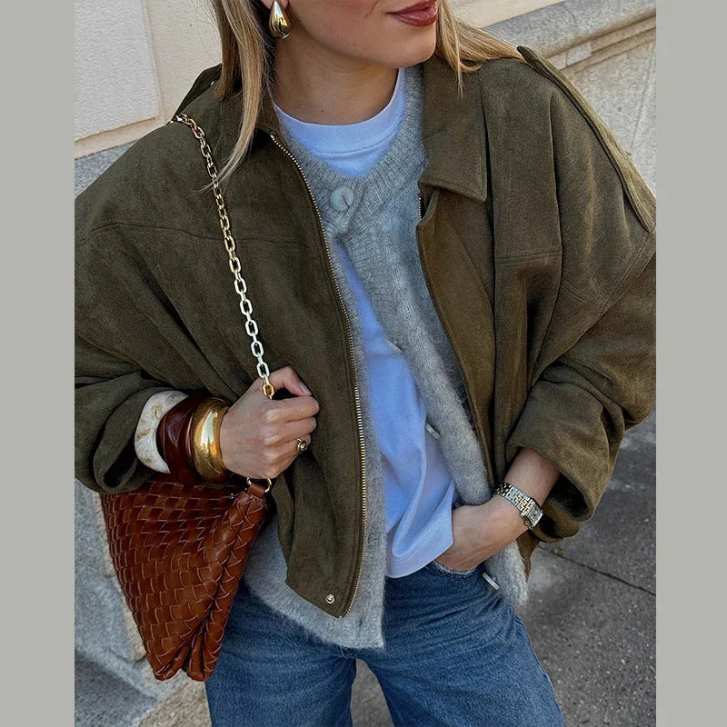 A lady long sleeves