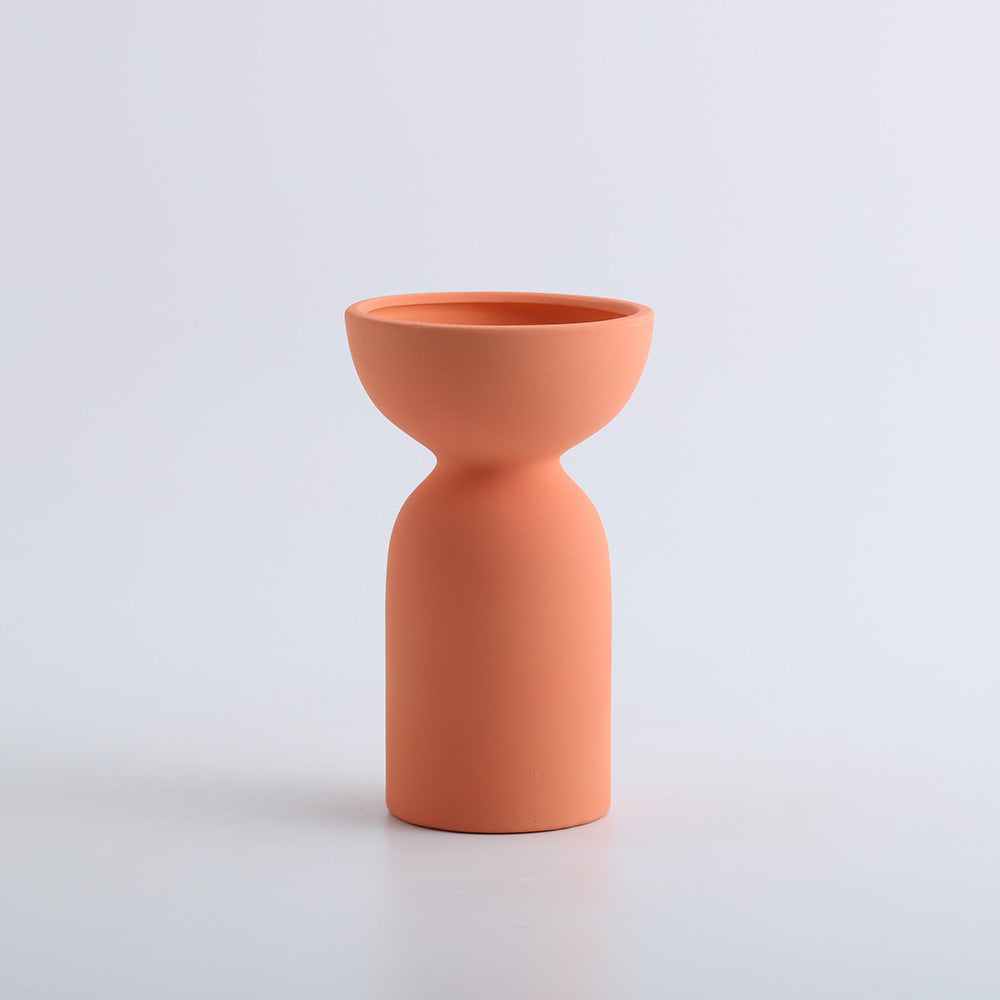 A ceramic vase decorative ornament