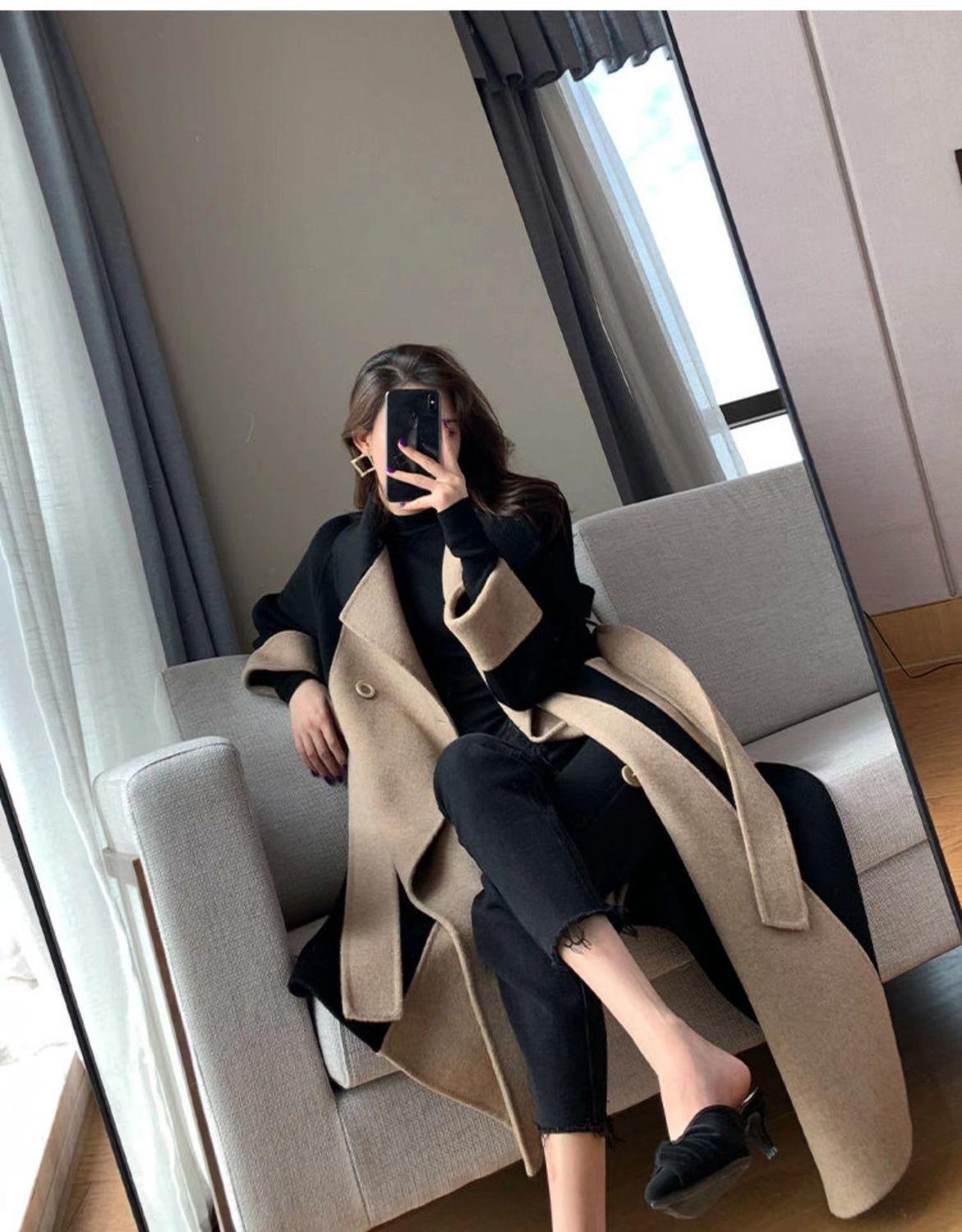 A lady's coat