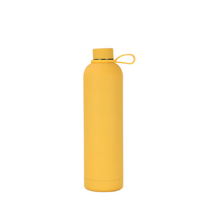 كوب ماء معزول حرارياً 