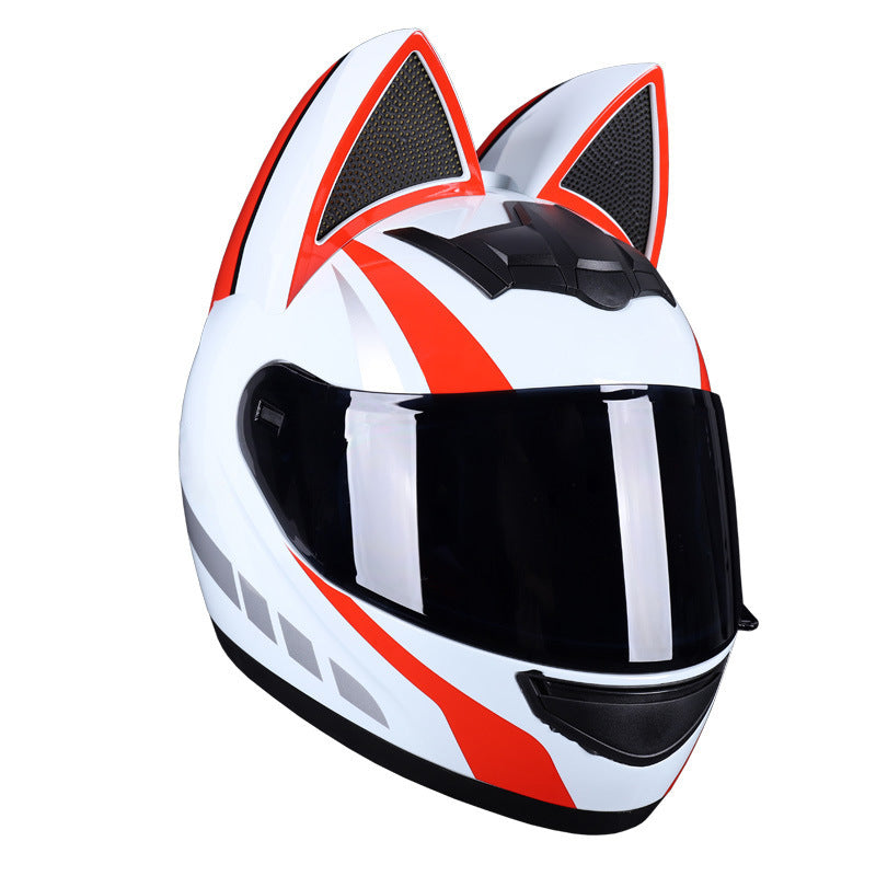A locomotive helmet
