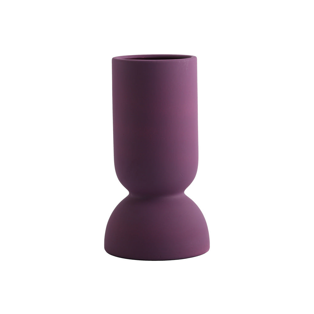 A ceramic vase decorative ornament