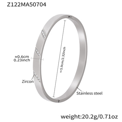 A bracelet jewelry