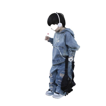 A Children's and teenagers' denim suit