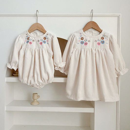 A Children's clothes