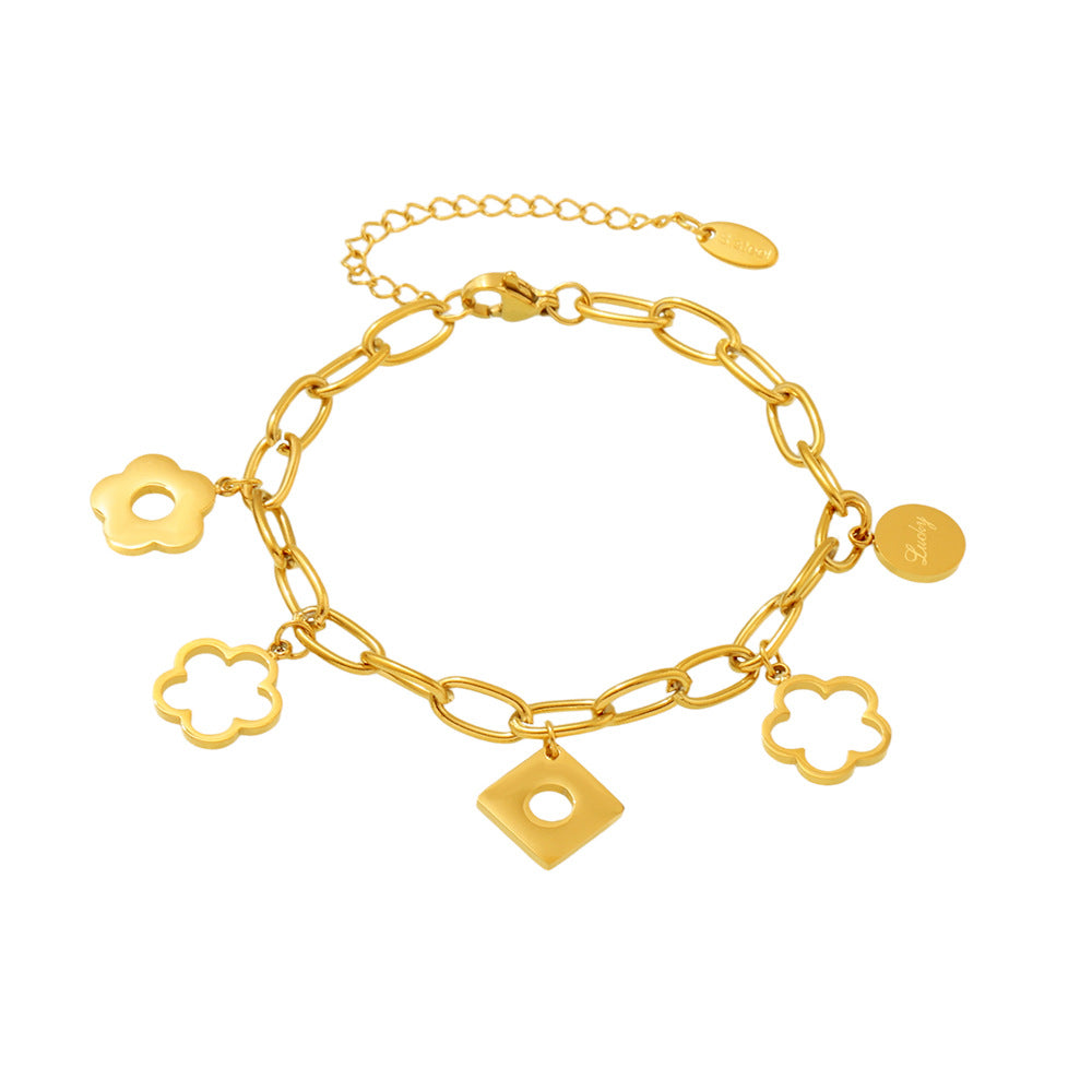 A bracelet jewelry
