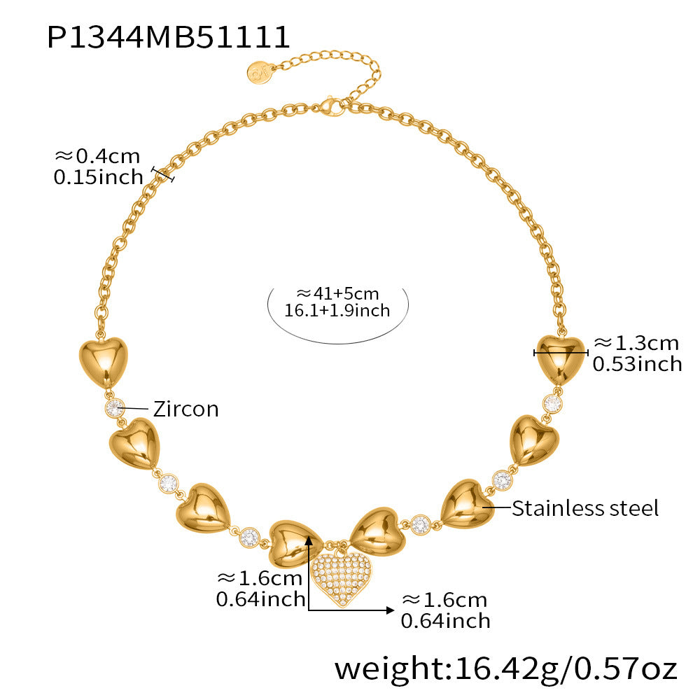 A necklace jewelry