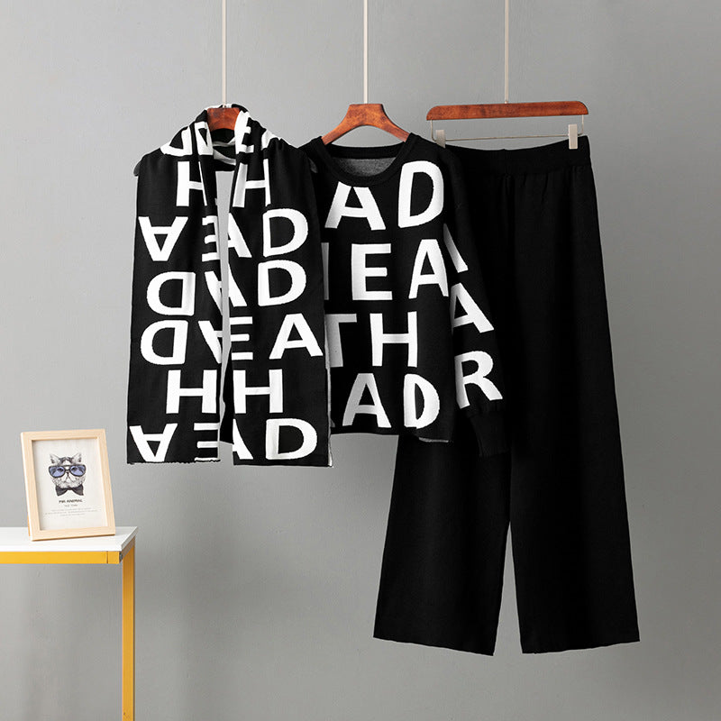 A women's set three-piece set