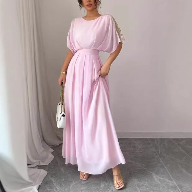 A crew neck chiffon maxi dress