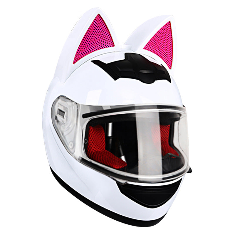 A locomotive helmet