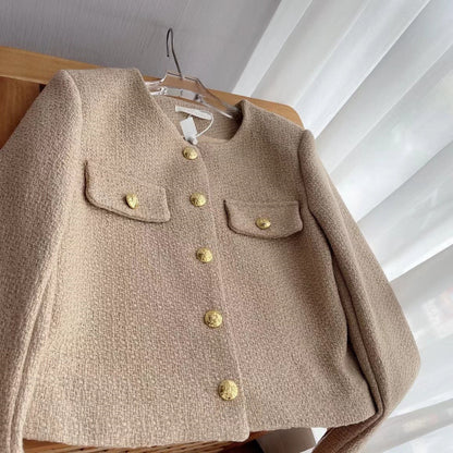 A lady's coat