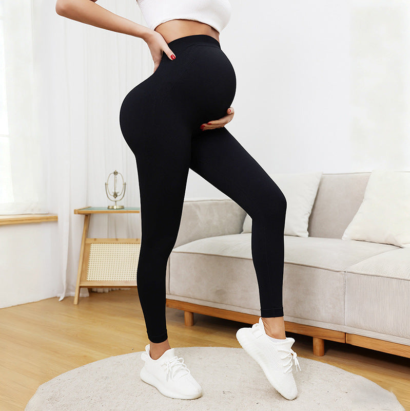 A maternity leggings