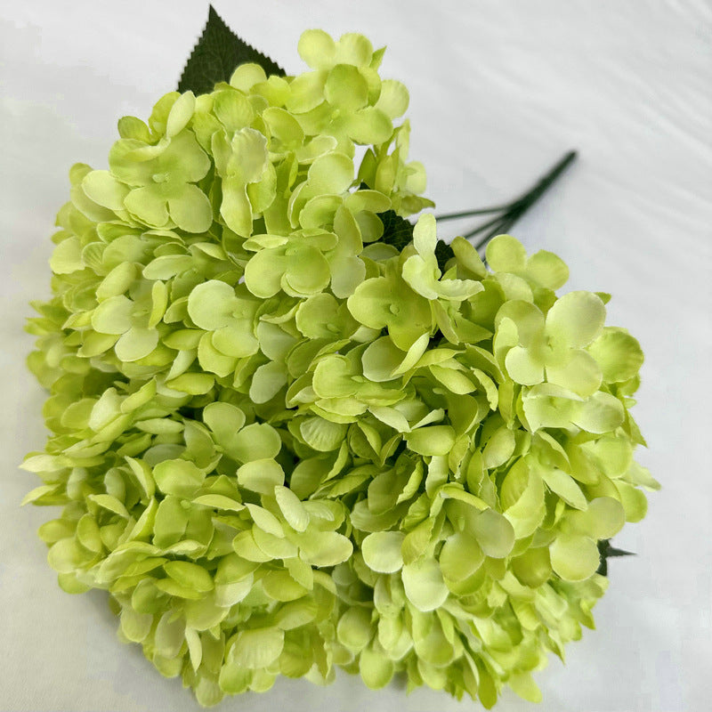 A 5 head Meiyu hydrangea decoration simulated flower wedding arrangement polished cloth fake flower hotel decoration hydrangea
