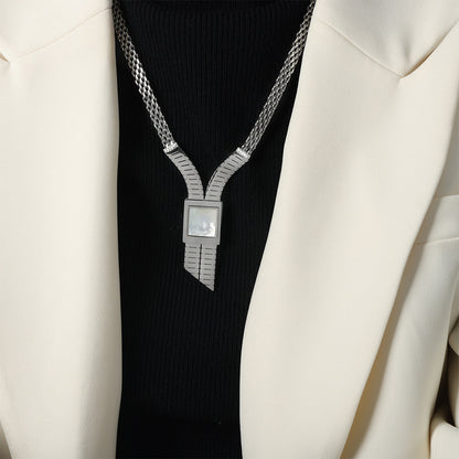 A necklace jewelry