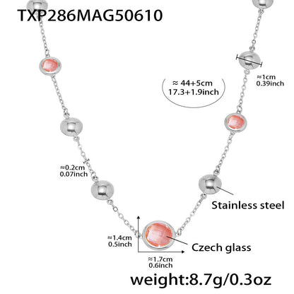 A necklace jewelry