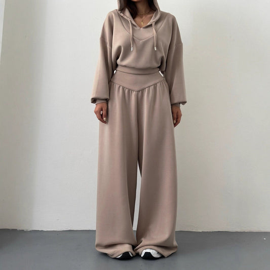 A long sleeve casual suit