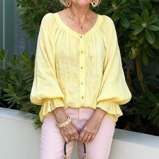 A Women's long sleeves  V-neck long sleeves