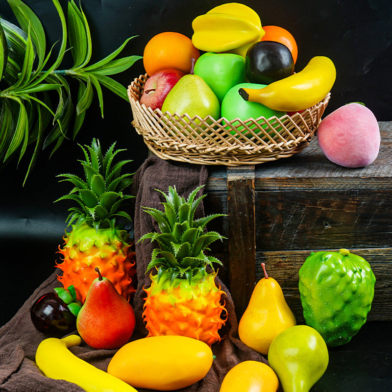A simulation weighted fruit ornaments window display layout home decoration photography props fruit sakya fruit star fruit