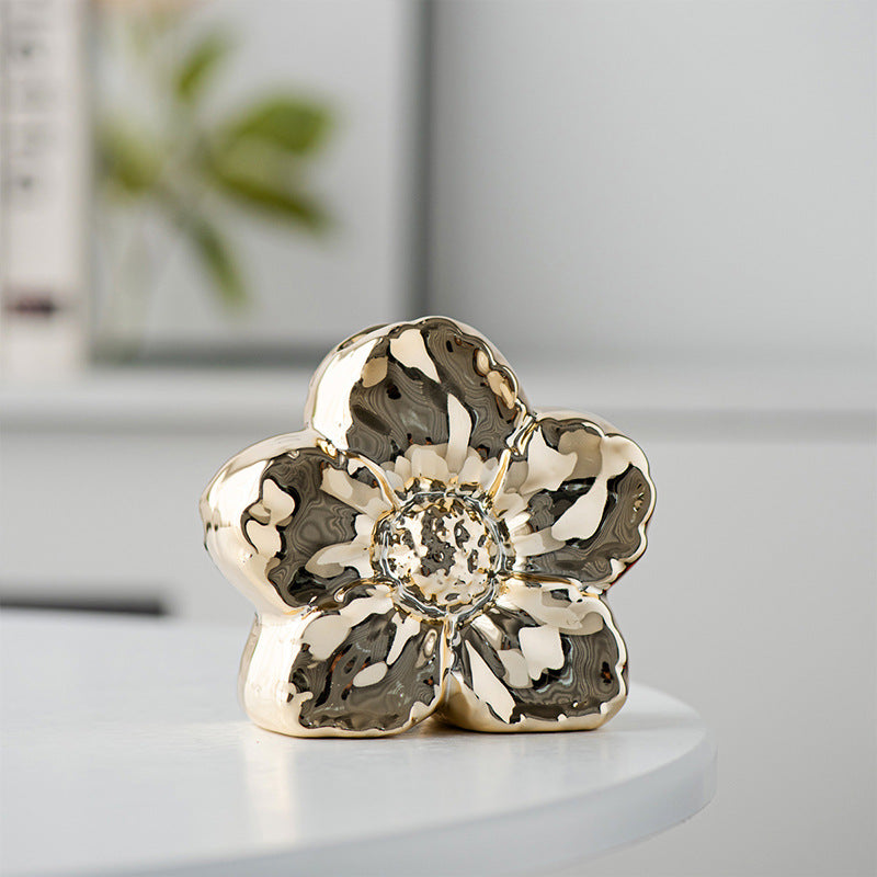 A flower ceramic vase ornament