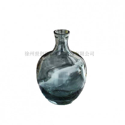 A Nordic simple and creative mini vase ins wind glass water flower cultivator living room desktop decoration small ornament