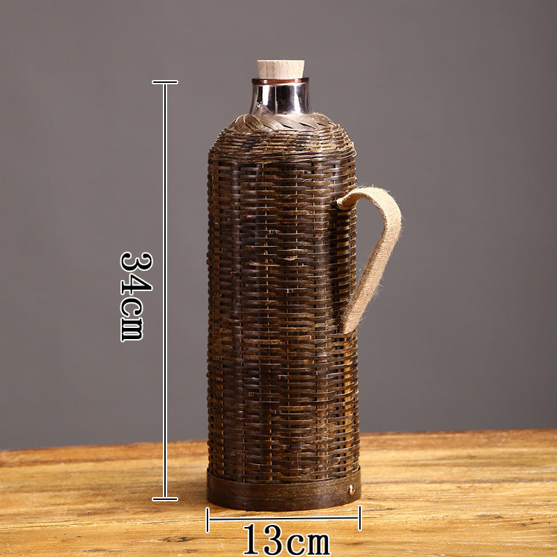 A bamboo kettle