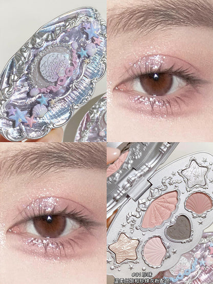 A new product,  Sweetheart Bear eyeshadow, Swan Cloud Shoulder, strawberry, all series of stores can be self-organized gift boxes.