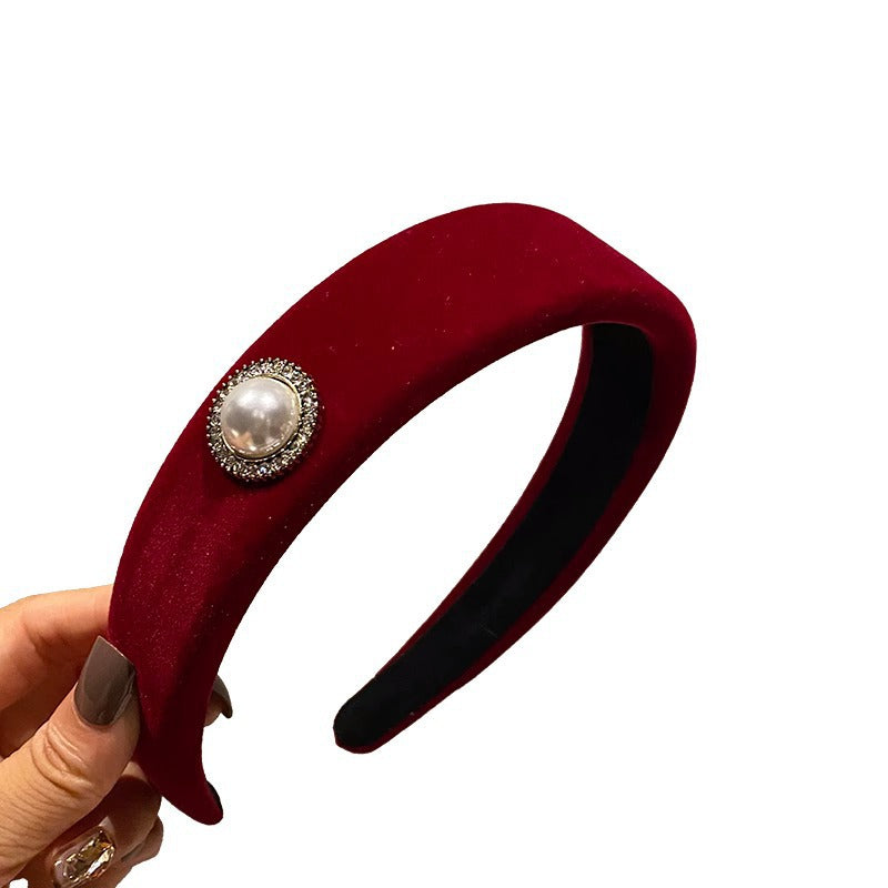A winter new year retro red velvet headband female Internet celebrity pressure hair wide edge hair accessories high cranium simple temperament headband