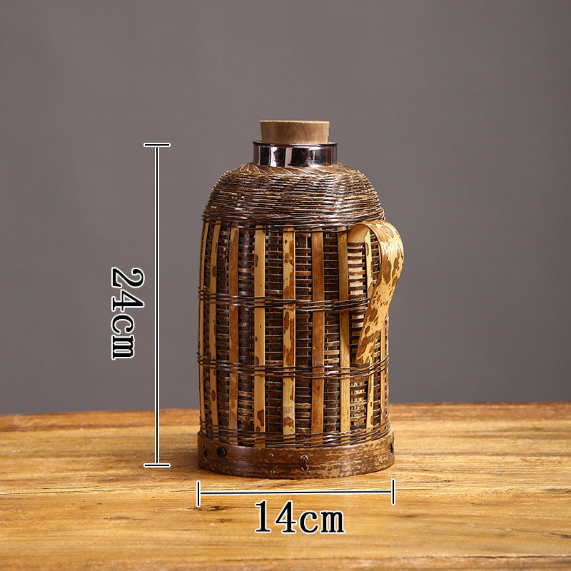 A bamboo kettle