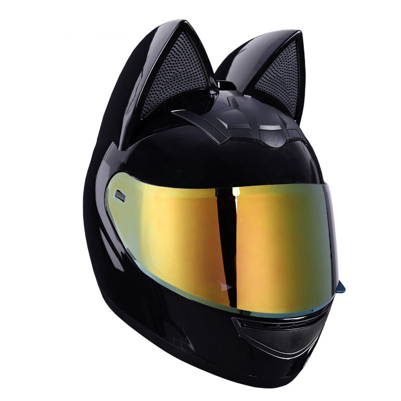 A locomotive helmet
