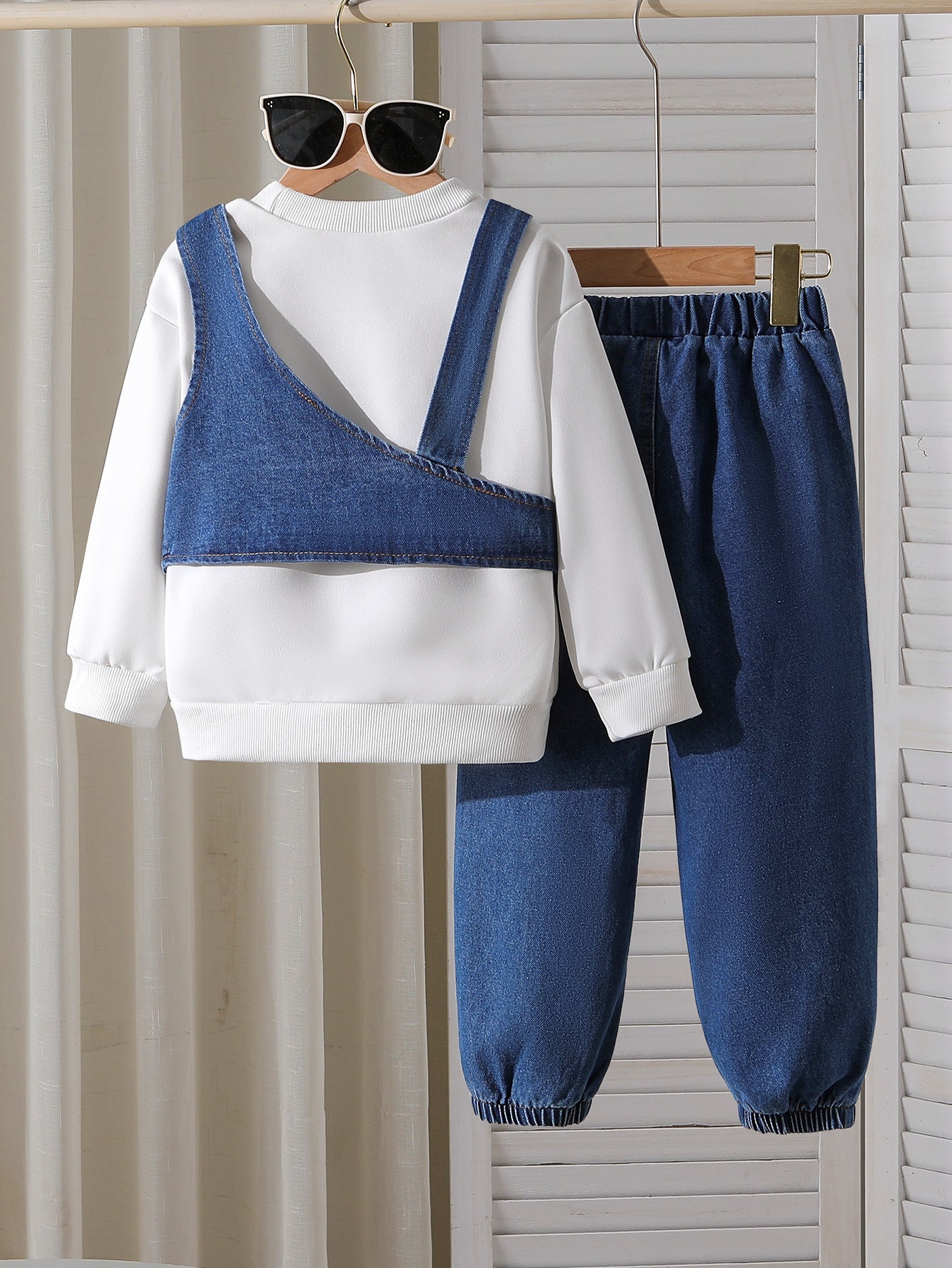 A children's denim three-piece set