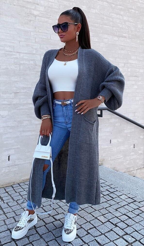 A long knit jacket